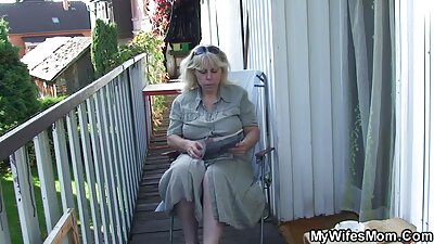 Passionerad flickvän stönar för bollar djupt hardcore sex